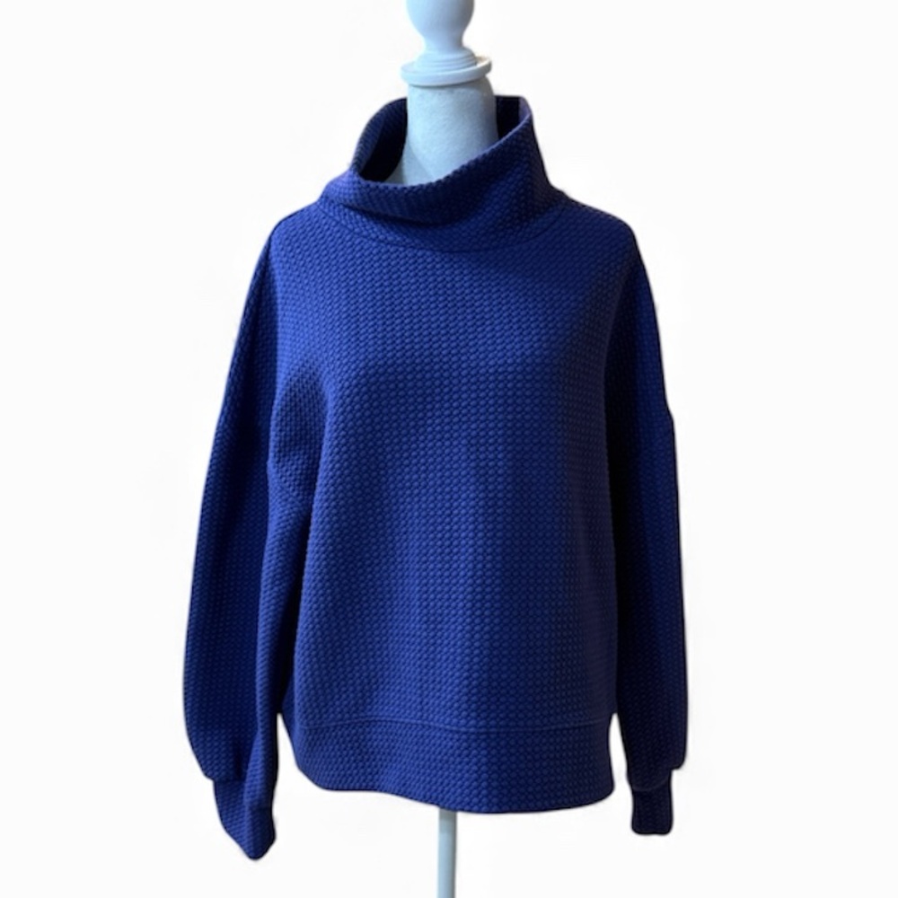 CALIA CARRIE UNDERWOOD Cloud Extended Neck Crew Purple turtleneck Large